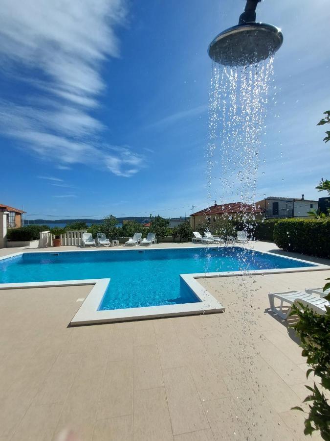 Apartments Zulim Trogir Exterior foto