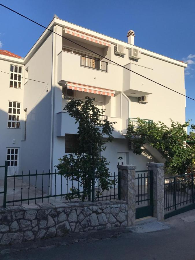 Apartments Zulim Trogir Exterior foto